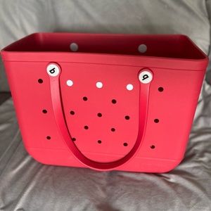 Original red bogg bag